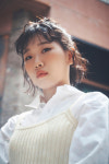 싱어송라이터 백아, 스튜디오 잼과 전속 계약