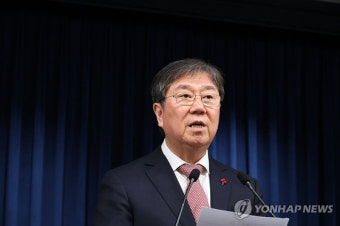 윤 대통령, 김대기 대통령 비서실장 교체...후임 이관섭 정책실장