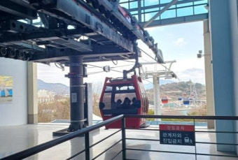 여수해상케이블카 운행 중 30분 멈춤 사고…승객 60명 '공포'