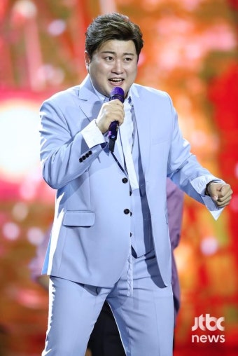 '교통사고 도주 혐의' 김호중 측 