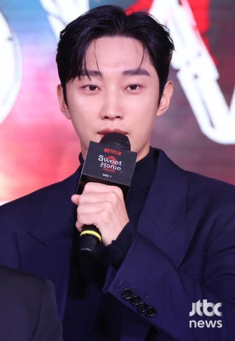 배우 박성웅, 매니지먼트 런과 전속계약 체결! 새로운 도약 예고!