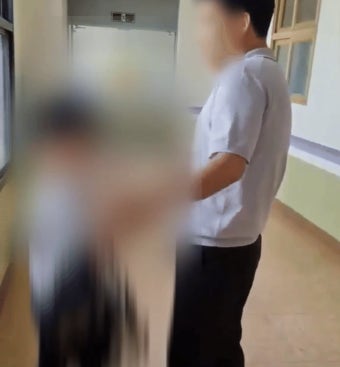 [영상] 무단조퇴 막는 교감 뺨 때리고 
