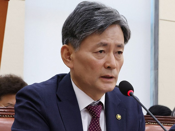 경찰청, 선거 브로커 명태균 대선 여론조사 조작 의혹 수사 중