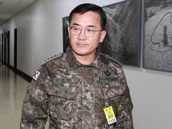 비상계엄 사태 수사 중 여인형 전 사령관, 내란 혐의 조사 중