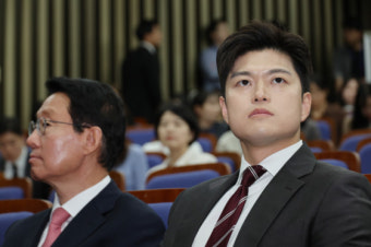 김용태, 국힘 지도부 줄사퇴에 거취 고심…