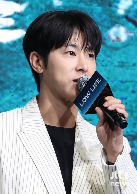 류승룡, 정윤호와의 호흡에 극찬 뛰어난 연기력과 열정 송명