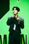 [리뷰] 몬스타엑스, 비주얼·실력 전성기 완전체로 10주년 공연 커넥트 성공