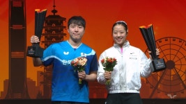 임종훈-신유빈, '왕중왕전' 우승…중국 넘은 '황금 콤비'