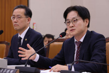 대미투자특별법 국회 법사위 통과…내일 본회의, 6월 발효