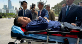 정청래, 안호영 병원 찾아갈까…친청계 “공천 불복 단식 빌미로 대표 공격” 갈등 격화