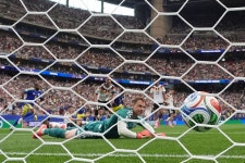 퀴라소, 월드컵 역사상 첫 골 기록했지만…독일 7-1 대승