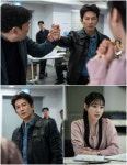 지성·하윤경, 강렬한 첫만남…'아파트' 유쾌 공조