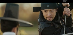 [연모] 죽은 줄 알았던 창운군 습격으로 여자라는 사실 들키고 만 박은빈