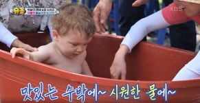 [슈퍼맨이 돌아왔다] 빅보이 젠네 슈퍼 사유리, 여름엔 물놀이가 최고지!