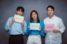 KBS2 새 주말드라마 ‘효심이네 각자도생’ 대본연습 현장.. 쉴 새 없이 터지는 가족 티키타카