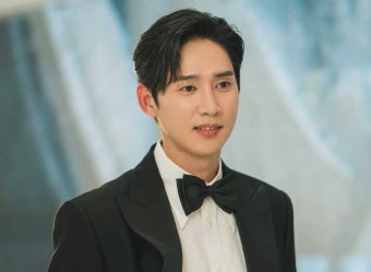 '눈물의 여왕' 박성훈.. 투자계 큰손,  M&A전문가 '윤은성'