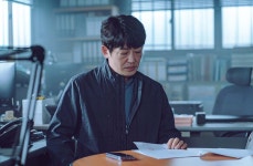 ‘크래시’ 허성태.. “이번엔 빌런 아니다. 리더다!
