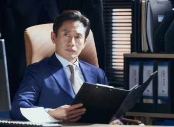 tvN드라마 '감사합니다' 신하균, 비리 잡는 저승사자