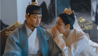 TVING 드라마 원경, 차주영 폐비 위기에 놓여