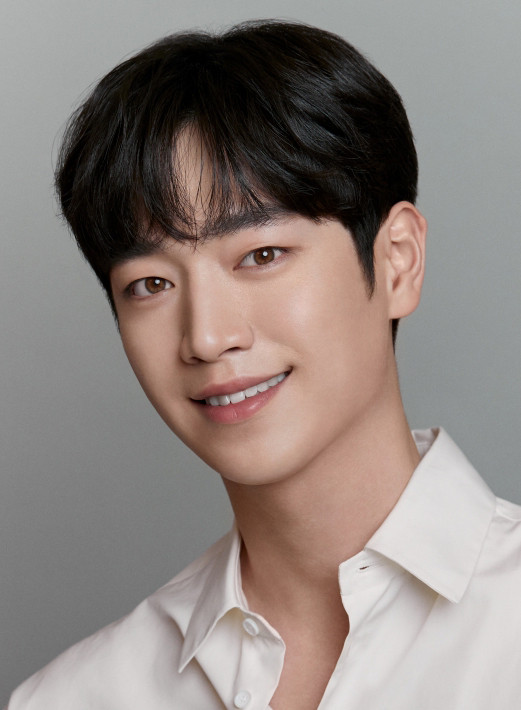서강준 주연 언더커버 하이스쿨, 화제 속으로!