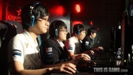 WARNING! CJ 프로스트팀에 적색 경보등이 들어왔다.