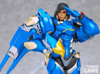 하늘에서 정의가 빗발친다! 오버워치 파라 피규어 사전 예약 시작