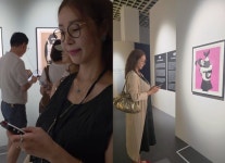 '임신 29주' 한다감, D라인 안 보이는 감각적 룩→전시회 태교 [한컷]