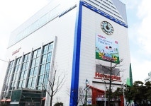 [취재] 홈플러스 대란! PS비타 신품 12만 원, 콘솔게임은 최대 90% 할인