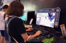 [차이나조이 2015] 베인글로리, 와일드스타 쌍두마차 출격! 자이언트 부스