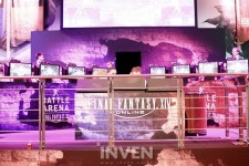 [파이널판타지14] FF14 시연하려면 한 시간 대기는 기본! 게임스컴 FF14 부스 풍경