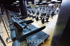 [취재] 피트니스 센터부터 게임 존까지! 스마일게이트의 복지 시설들