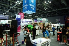 [PlayX4] 고전게임부터 VR 기기까지 총집합! 플레이엑스포 2017 풍경