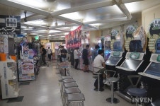 [TGS2017] 다채로운 재미를 한번에! 아키하바라의 아케이드 게임장에 가다