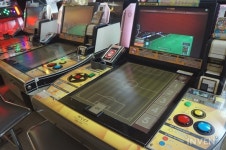 [TGS2017] 다채로운 재미를 한번에! 아키하바라의 아케이드 게임장에 가다