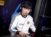 [포토] 오늘은 참다랑 모드 롤챔스 1경기를 준비하는 ROX 타이거즈의 린다랑 허만흥 