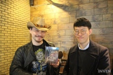 [인디인벤] 데베스프레소 플랫폼에 구애되지 않고 기억에 남는 게임을 만드는 게 목표