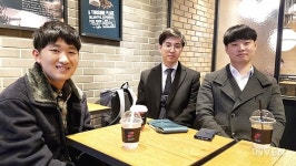 [인터뷰] 대학생 작품이라고!? 국내 스팀게임 판매 2위 던그리드 개발팀을 만나다
