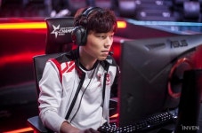 [LCK 섬머] 서밋-고스트 번갈아 활약한 샌드박스 1세트 승리