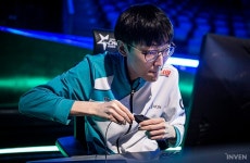 [MSC] 한 치 앞으로 볼 수 없는 난전, 담원 게이밍 값진 1승 추가