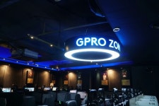 장비탓 불가능한 최고급 PC방? 로지텍 G PC Cafe