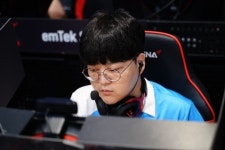 [PCS] 티안바, OGN 엔투스 제치고 중간 1위 올라... 페트리코 로드는 2연속 치킨