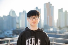[LCK 스프링] 콜업된 유망주 연이은 출전, 젠지 미드 카리스 출격