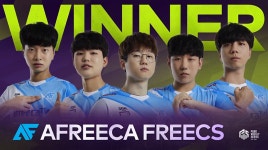 [PWS] AF, EJ 슈퍼 플레이로 치킨 챙기며 중간 1위(종합)