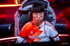 [LCK 스프링] 제발에 걸려 넘어진 LSB... KDF 1세트 선취