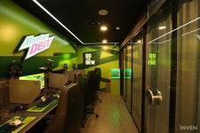 [풍경기] 샌드박스 게이밍에서도 PC방 차렸다! 강남 한복판의 Portal