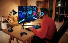 [삼성 오디세이] 포트나이트를 화려하게 수놓은 삼성 오디세이 유니버스