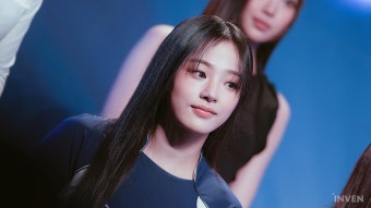 [포토] 뉴진스와 하트스틸, 