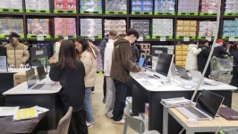 스타필드 수원에 로지텍이! 트레이더스 수원 화서점 브랜드존