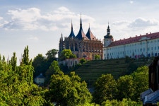 [콘솔] 킹덤 컴2 속 실제 도시, 쿠트나 호라를 아시나요?