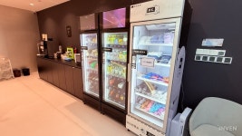 [포토] 퍼니싱과 명조 팬이면 성지순례각? 새롭게 단장한 쿠로 게임즈